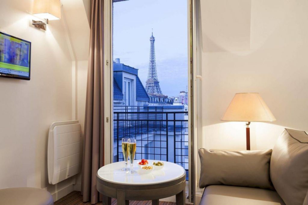 Отели в Париже недорого в центре